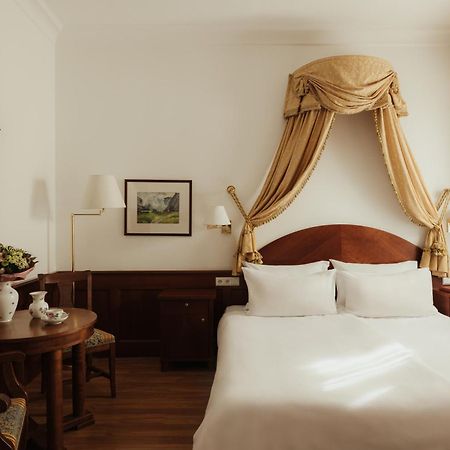 Corso Am Graben Hotel Bruneck Buitenkant foto
