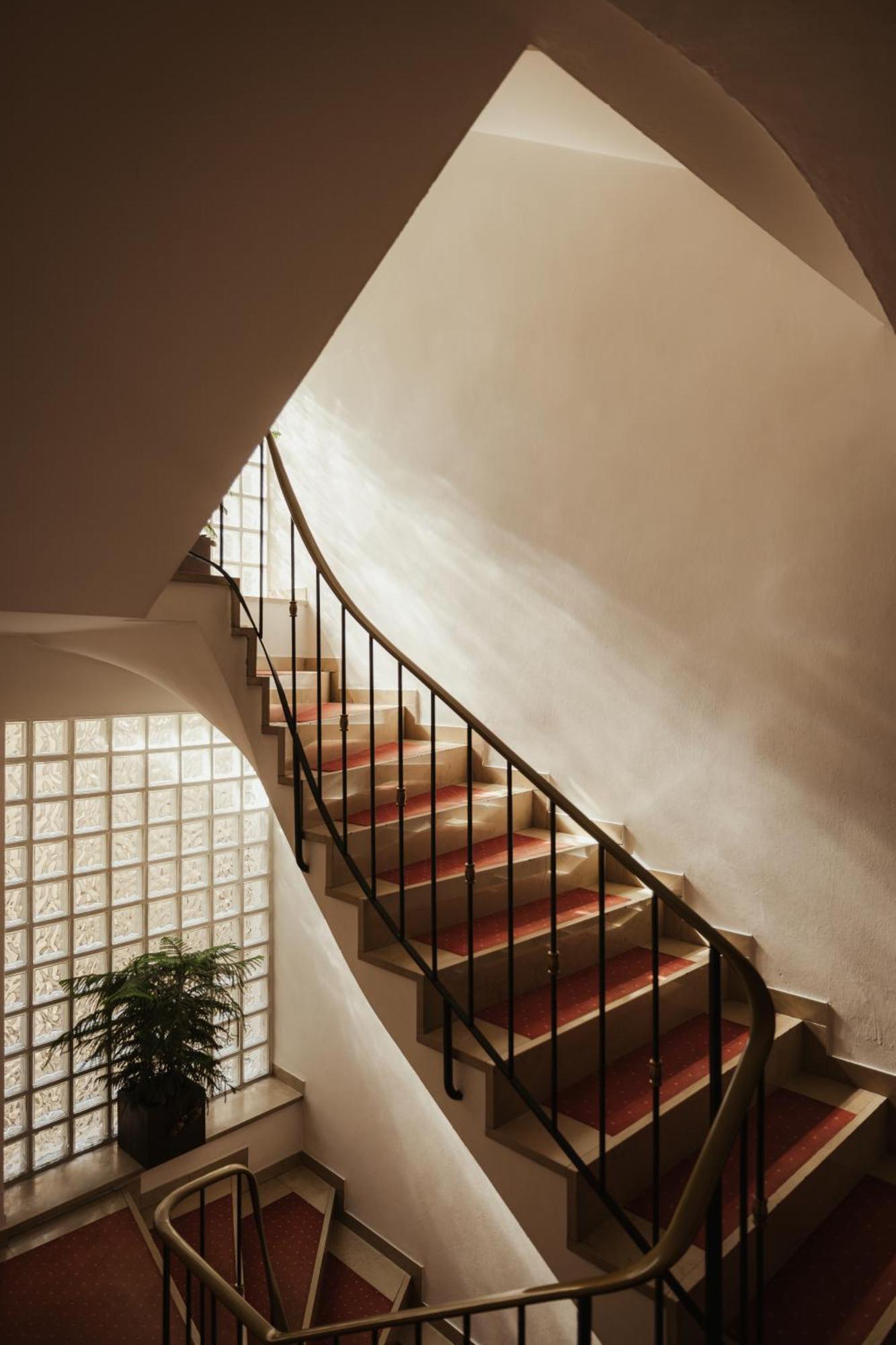 Corso Am Graben Hotel Bruneck Buitenkant foto